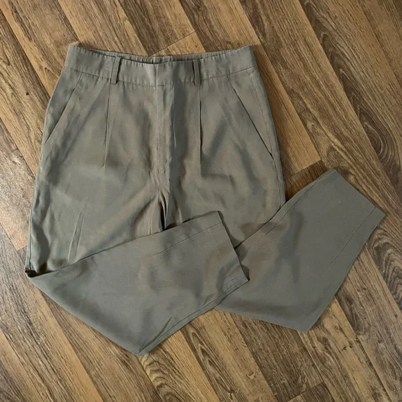 Zara Khaki Chinos - Picture 1 of 5